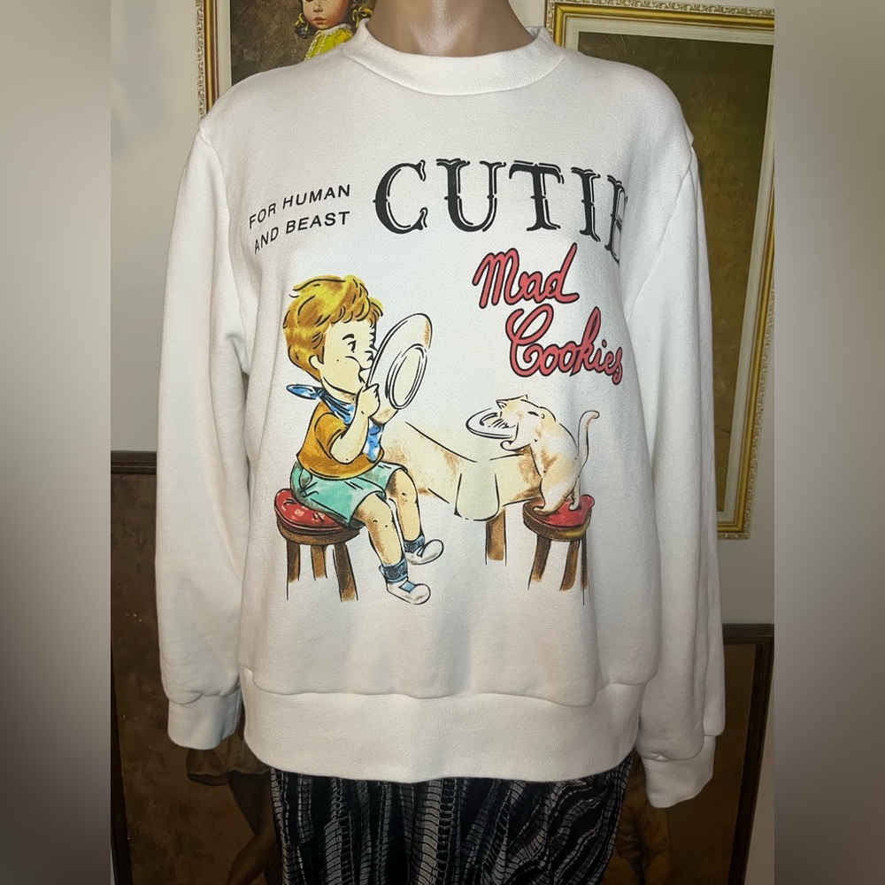 Aviva on Earth Vintage Kid And Cat Cartoon Graphic Crew neck Sweater  S/M